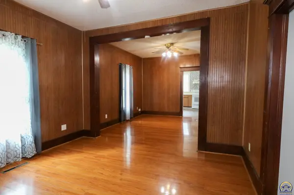 19 Exchange ST, Emporia, KS 66801