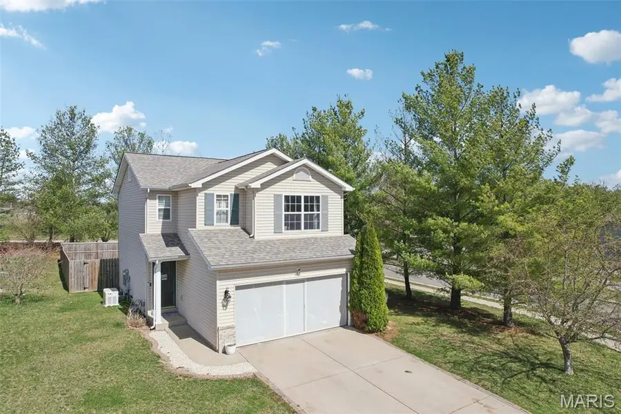 148 Rivermeade LN, Belleville, IL 62220