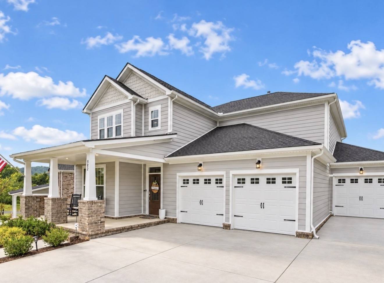 582 Gingerwood Ln, Hendersonville, TN 37075