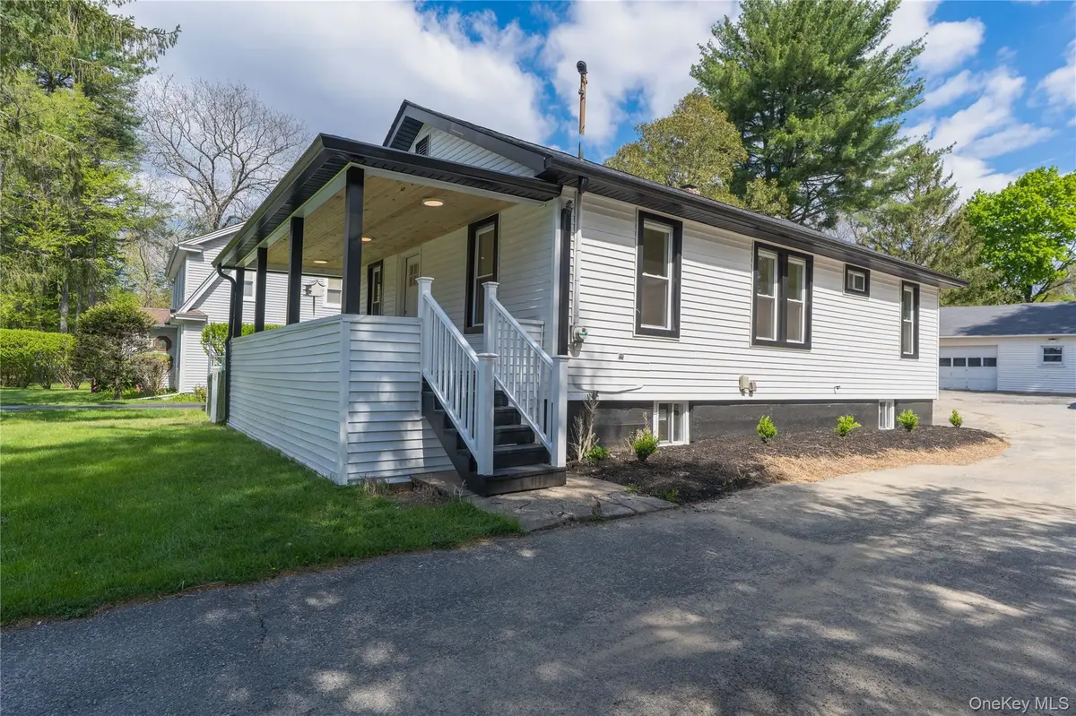 22 Seybolt AVE, Otisville, NY 10963