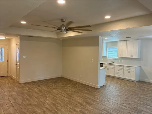5100 Eagle Nest Drive, Arlington, TX 76017