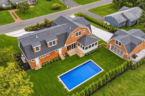 1430 Bay Haven LN, Southold, NY 11971