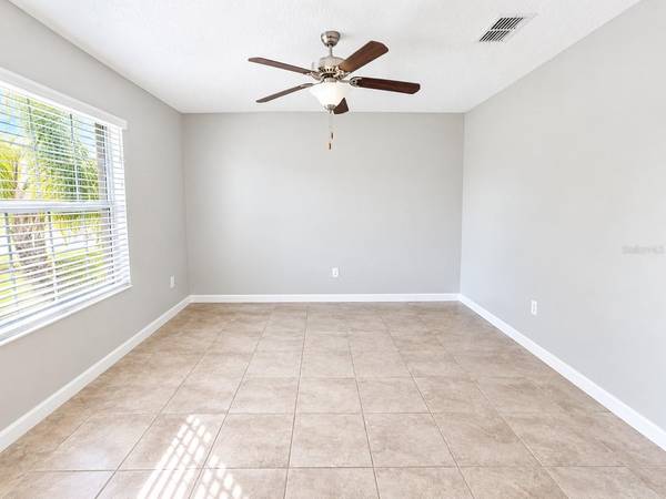 16844 PEACEFUL VALLEY DR, Wimauma, FL 33598