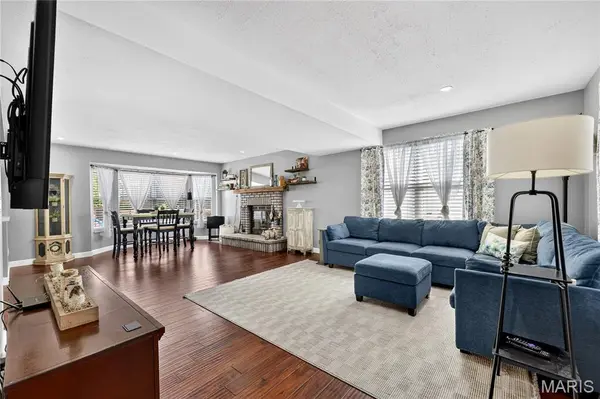 2750 Red Cedar Parc DR, O'fallon, MO 63368