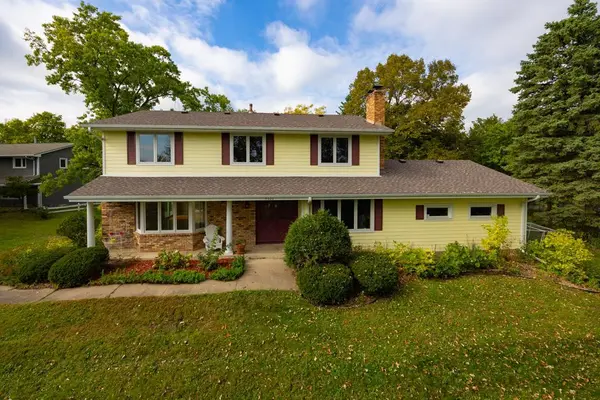 5600 W 70th ST, Edina, MN 55439