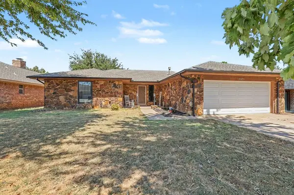 8305 NW 115th ST, Oklahoma City, OK 73162