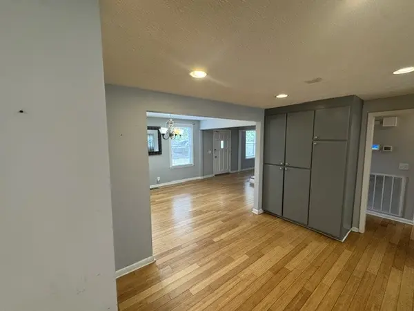 4059 Lake Pkwy, Hermitage, TN 37076
