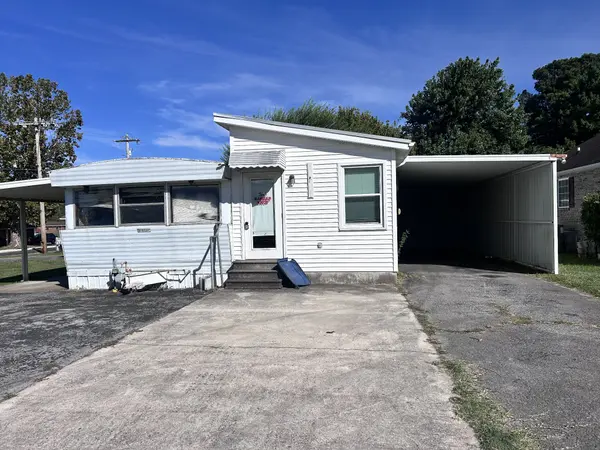 801 Oakdale St, Manchester, TN 37355