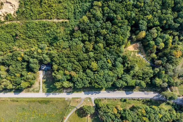 399 SR Highway, Palmer, TN 37365