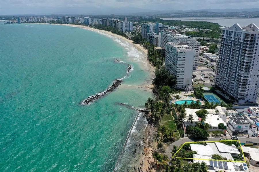 2 VILLA INTERNATIONAL 2, San Juan, PR 00913