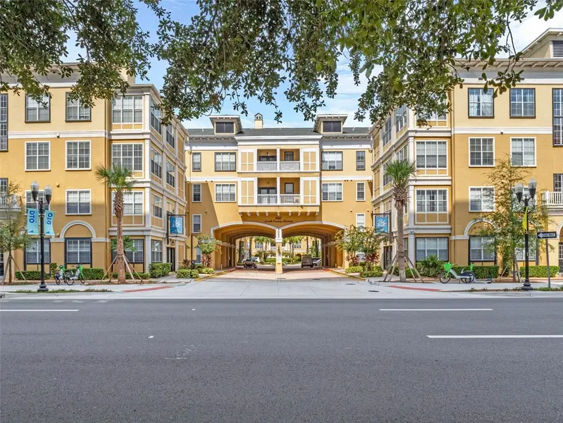 860 N ORANGE AVE #112, Orlando, FL 32801