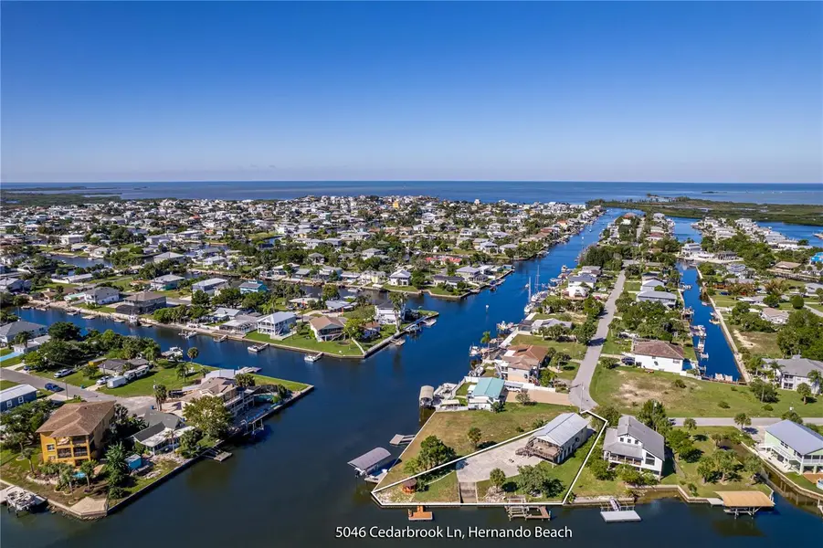 5046 CEDARBROOK LN, Hernando Beach, FL 34607