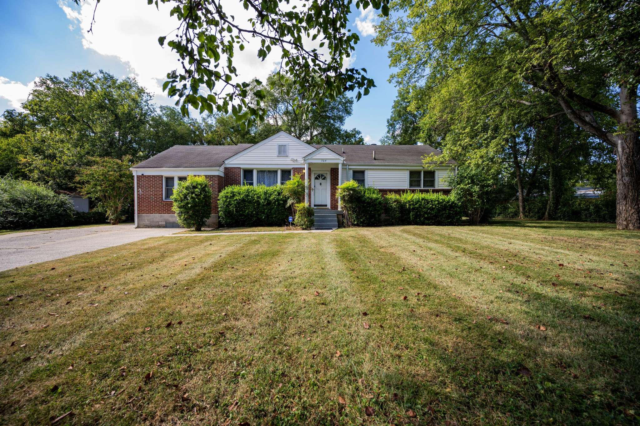 704 Canton Pass, Madison, TN 37115