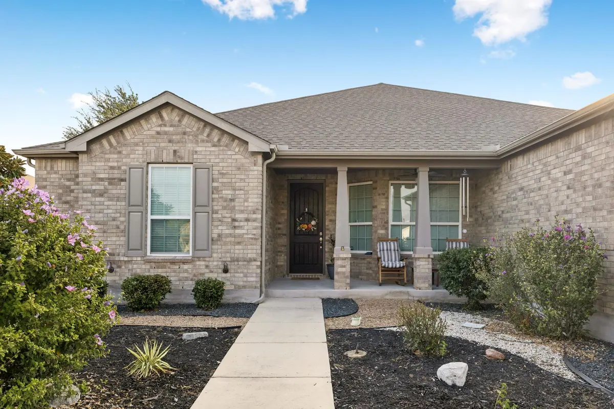 114 Palo Blanco Creek LN, Georgetown, TX 78633