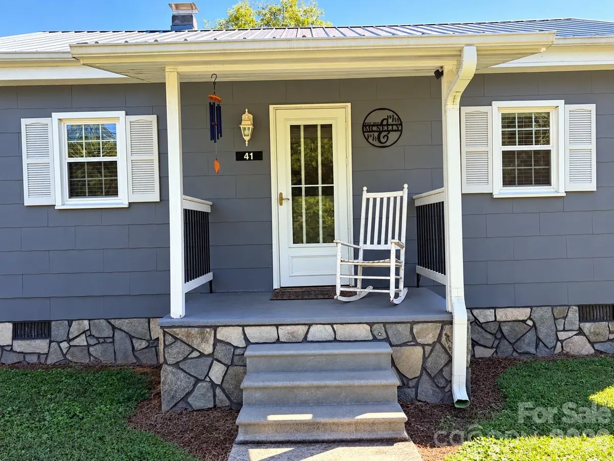 41 Whitner DR, Marion, NC 28752