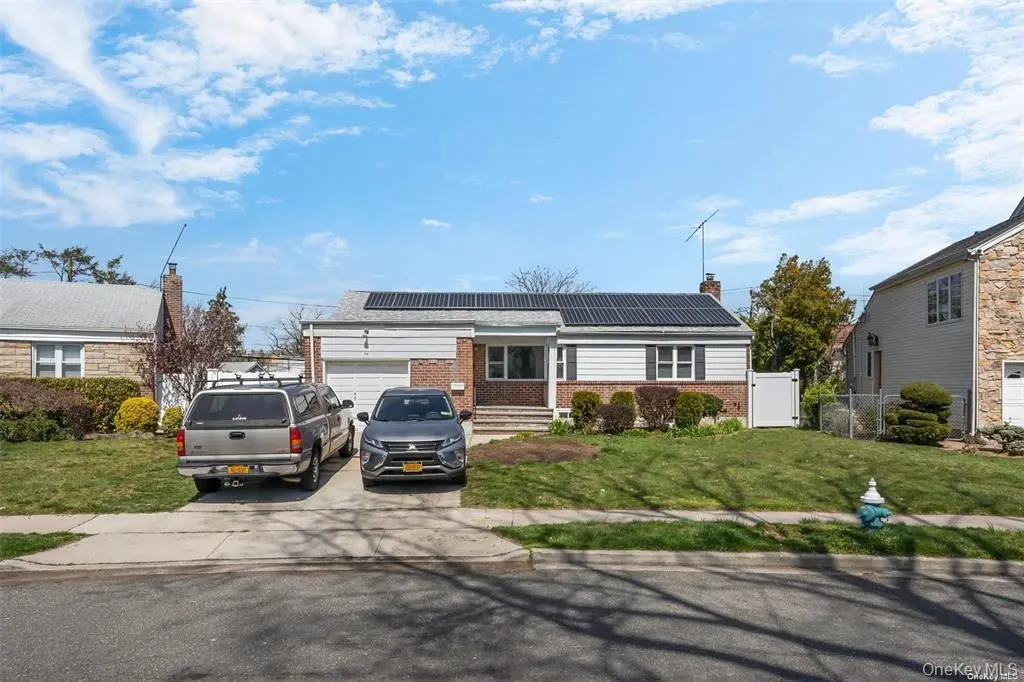 74 Caroline AVE, Elmont, NY 11003