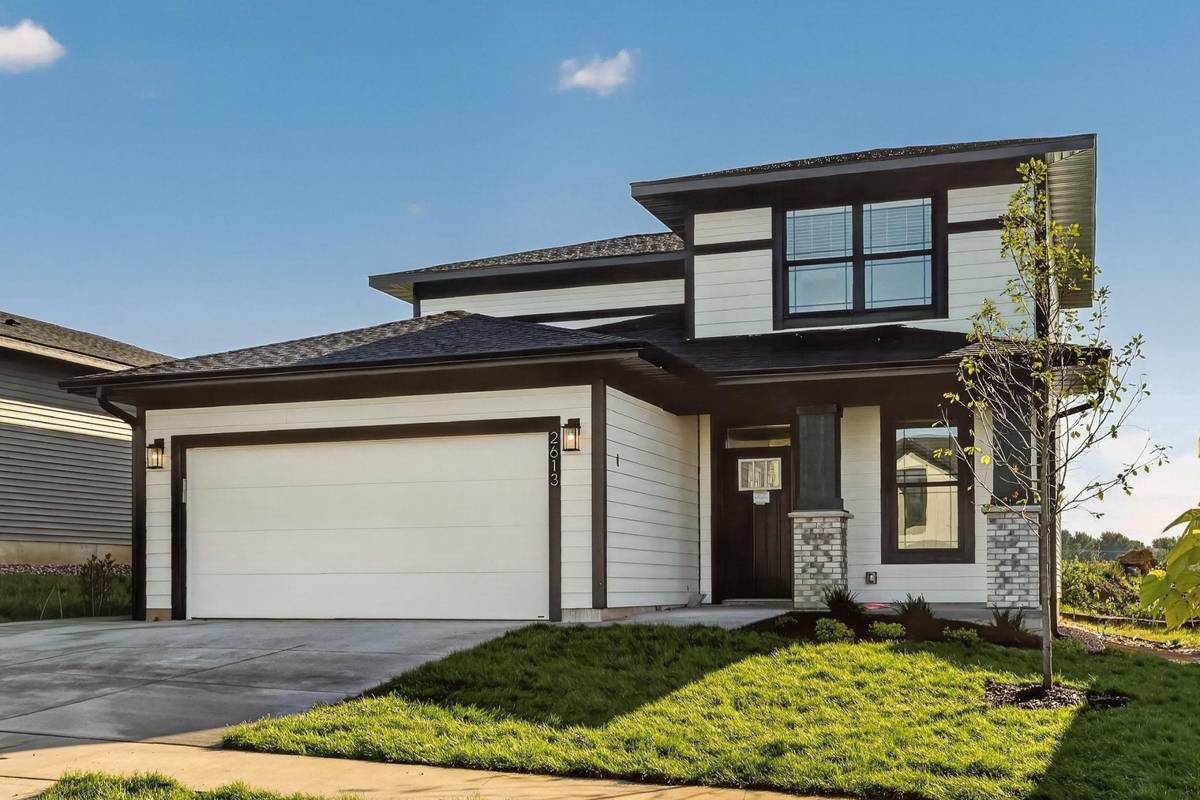 2613 Switchgrass Court NW, Rochester, MN 55901