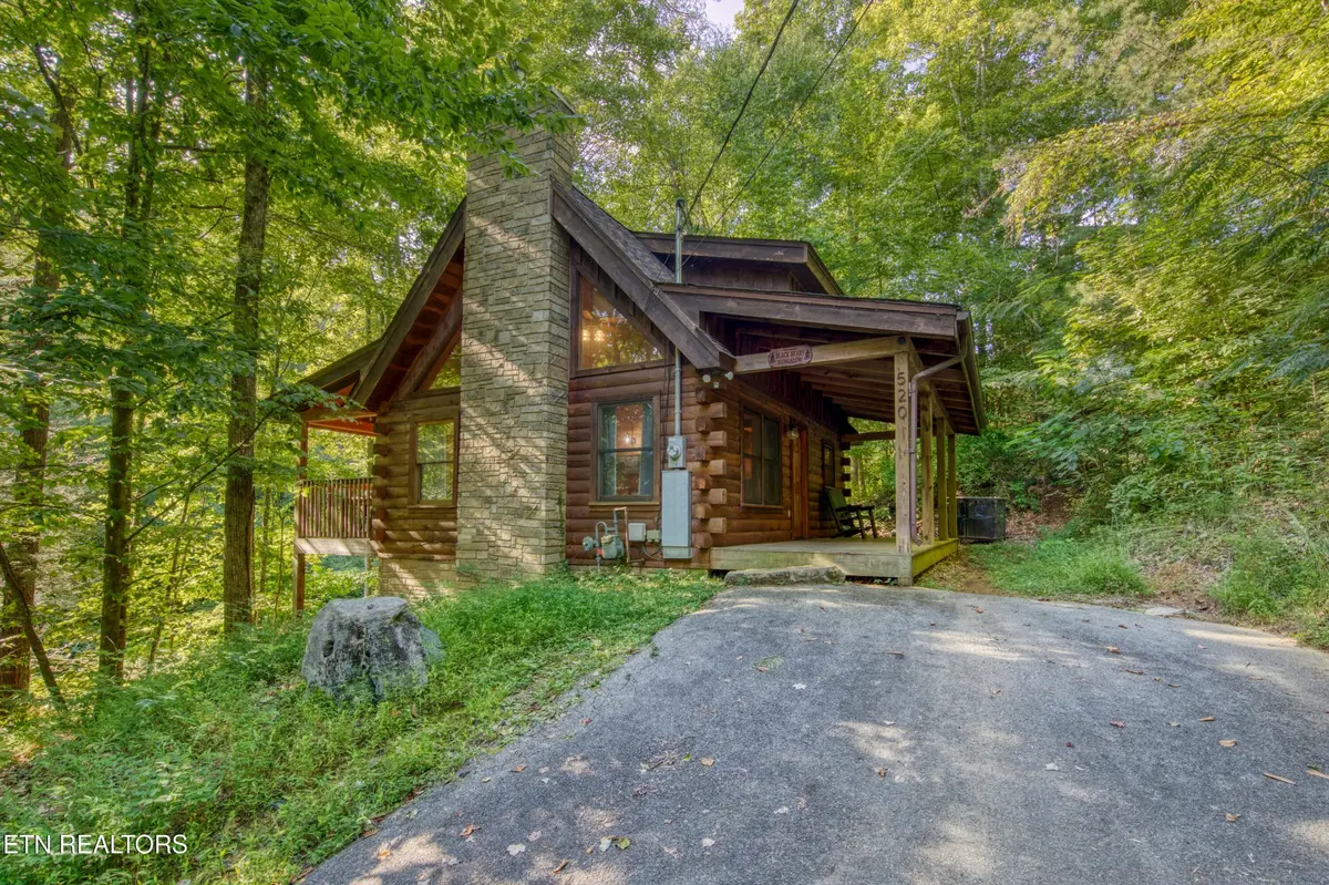 520 Ogle Drive, Pigeon Forge, TN 37863
