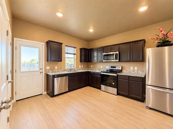 17821 Shafer DR, Pflugerville, TX 78660