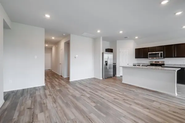 148 McNamara CT, Jarrell, TX 76537