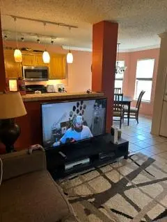 2402 Dennis ST, Copperas Cove, TX 76522