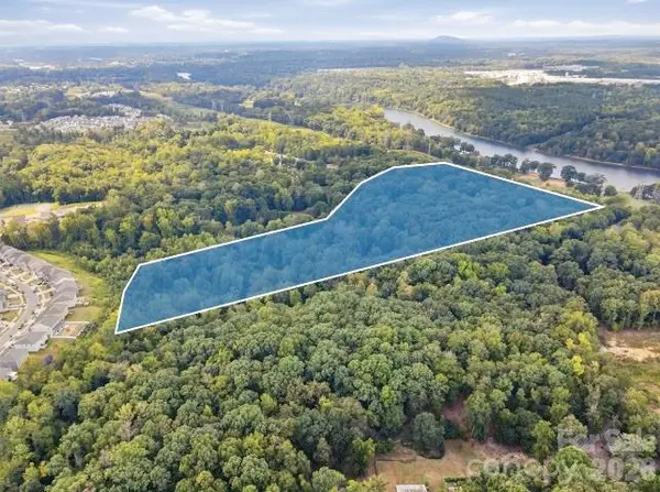 1626 Hart RD, Charlotte, NC 28214