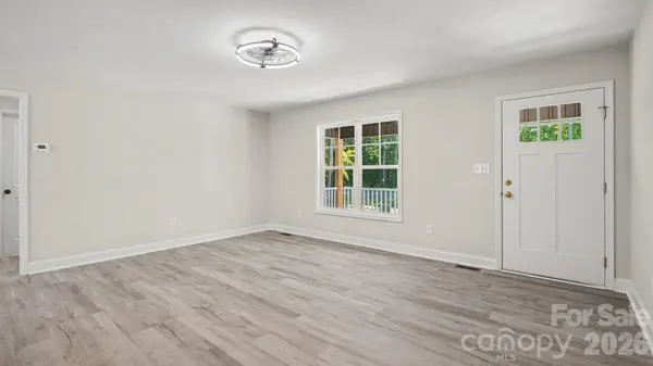1825 Hollywood DR, Salisbury, NC 28144