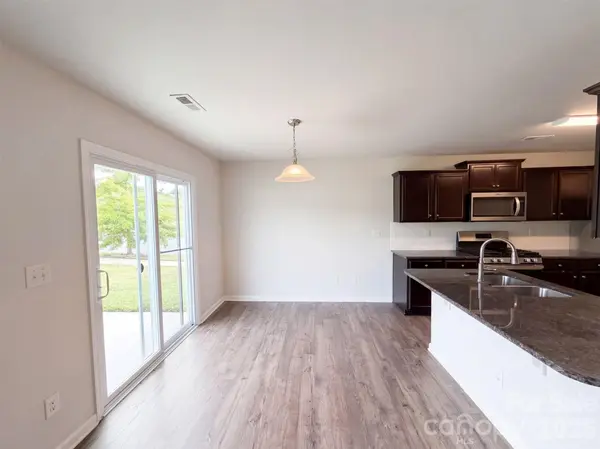 1554 Gaston Mountain DR, Dallas, NC 28034