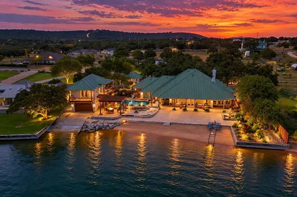 203 Senisa Dr., Buchanan Dam, TX 78609-4201