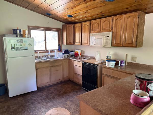 32 Horseshoe Bend, Glen Haven, CO 80532