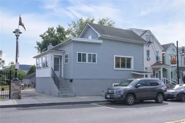212 Beekman AVE, Sleepy Hollow, NY 10591