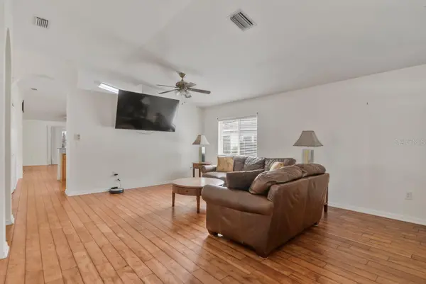 2725 BUCKHORN PRESERVE BLVD, Valrico, FL 33596