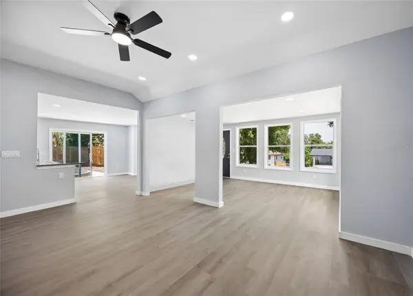 1326 EAST AVE, Clermont, FL 34711