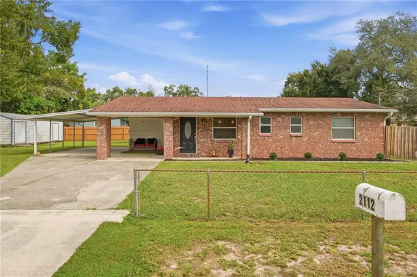 2112 E NEDRO RD, Tampa, FL 33604
