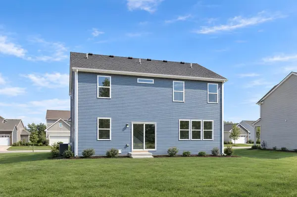 3823 Meadowridge RD, Woodstock, IL 60098