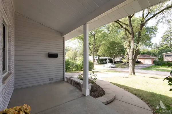 175 S Maple ST, Palatine, IL 60067