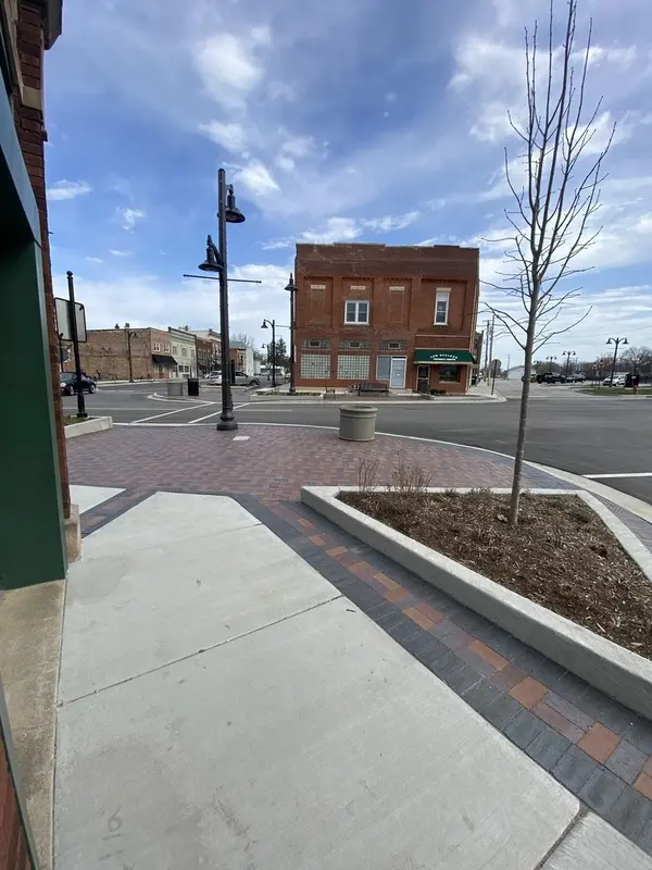 104 W Main ST #B, Peotone, IL 60468