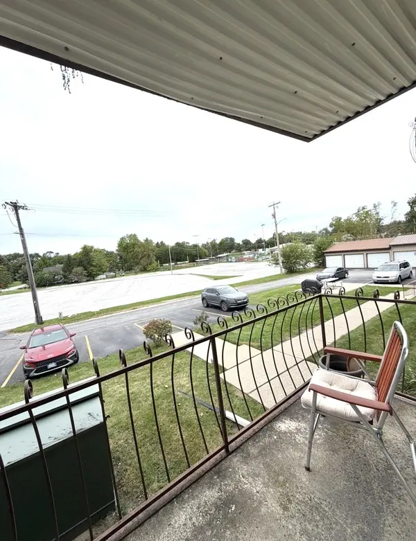 121 N West ST #16, Crown Point, IN 46307