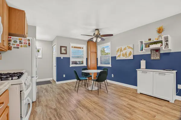 541 Raven RD, Valparaiso, IN 46385