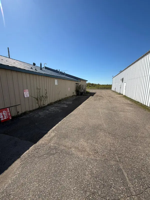 17375 Lake BLVD, Shafer, MN 55074