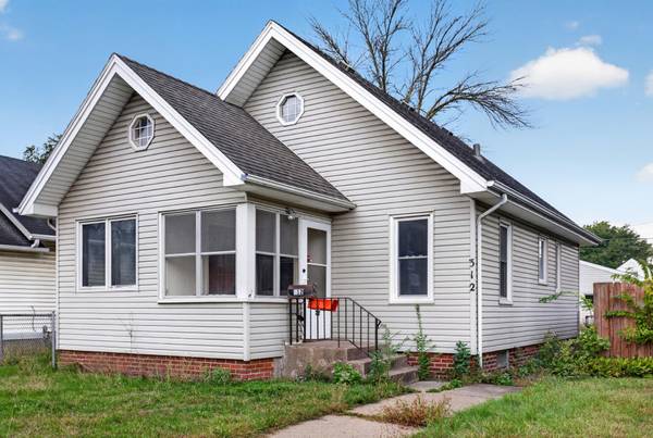 312 5th AVE S, South Saint Paul, MN 55075