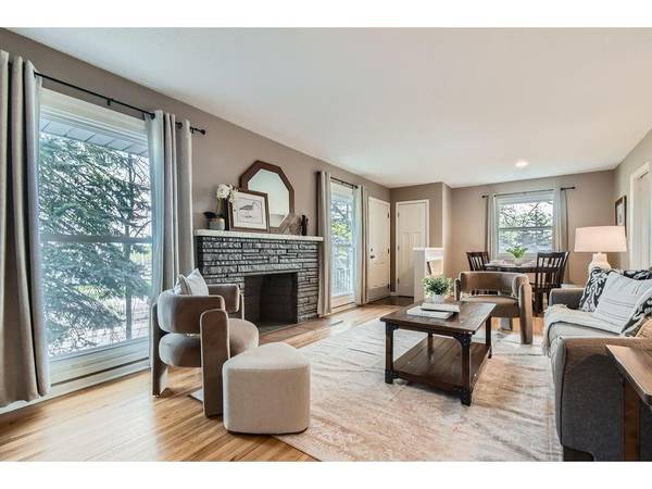 1316 Holdridge TER, Wayzata, MN 55391