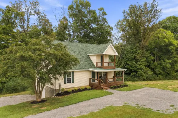 933 Harsh Lane, Castalian Springs, TN 37031