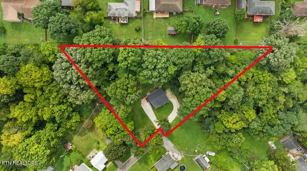 616 Kinzel Ave, Maryville, TN 37804