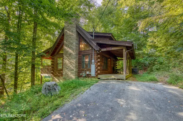 520 Ogle Drive, Pigeon Forge, TN 37863