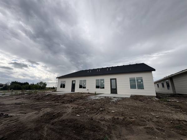 2928 S Denene St, Wichita, KS 67215