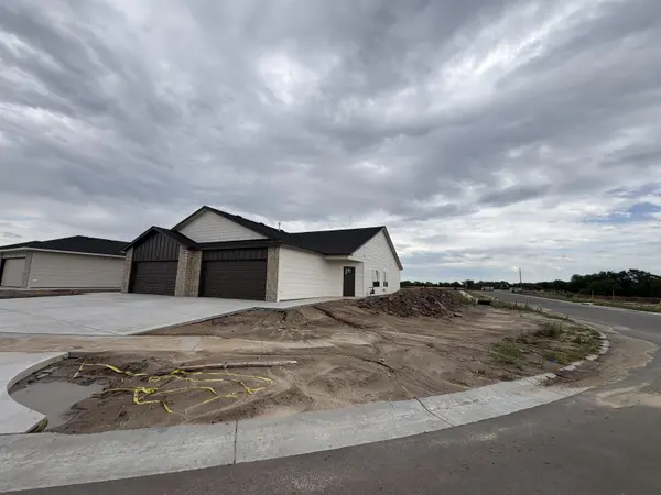 2928 S Denene St, Wichita, KS 67215