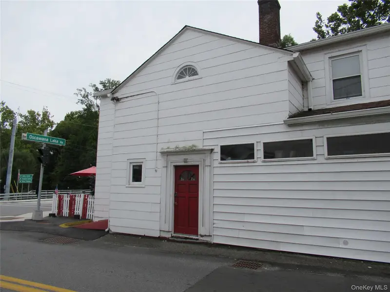 1 Oscawana Lake RD #2-2, Putnam Valley, NY 10579