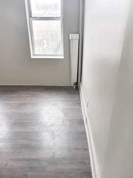 565 Christopher AVE, Brooklyn, NY 11212