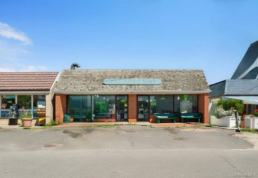 45 S Elmwood AVE, Montauk, NY 11954